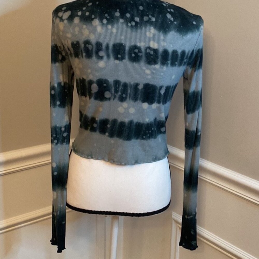 Wild Fable Ribbed T-shirt size Medium - Picture 2 of 6